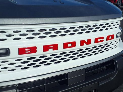 Used 2025 Ford Bronco Sport Heritage w/ Convenience Package image 32