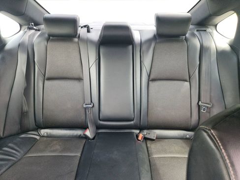 Used 2018 Honda Accord Sport image 15