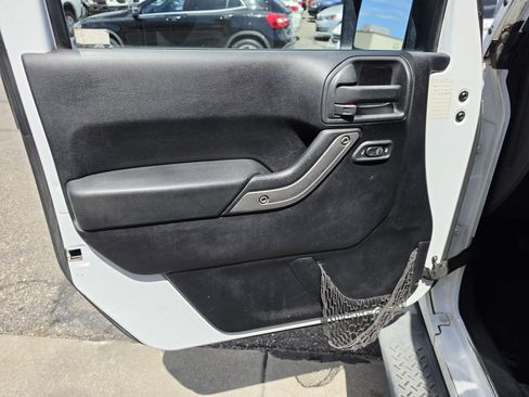 Used 2014 Jeep Wrangler Unlimited Sport AWD/4WD image 12