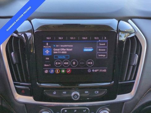Used 2020 Chevrolet Traverse LT w/ LPO, Floor Liner Package image 18