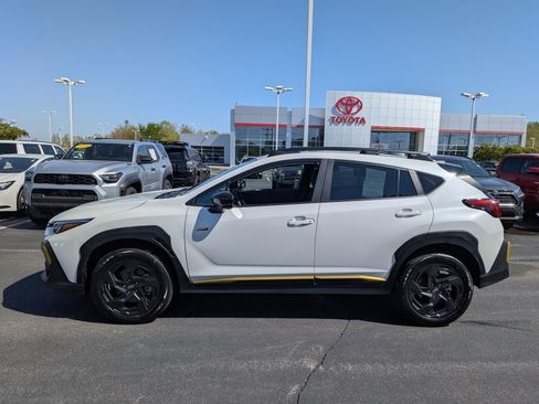 Used 2025 Subaru Crosstrek 2.5i Sport AWD/4WD image 5