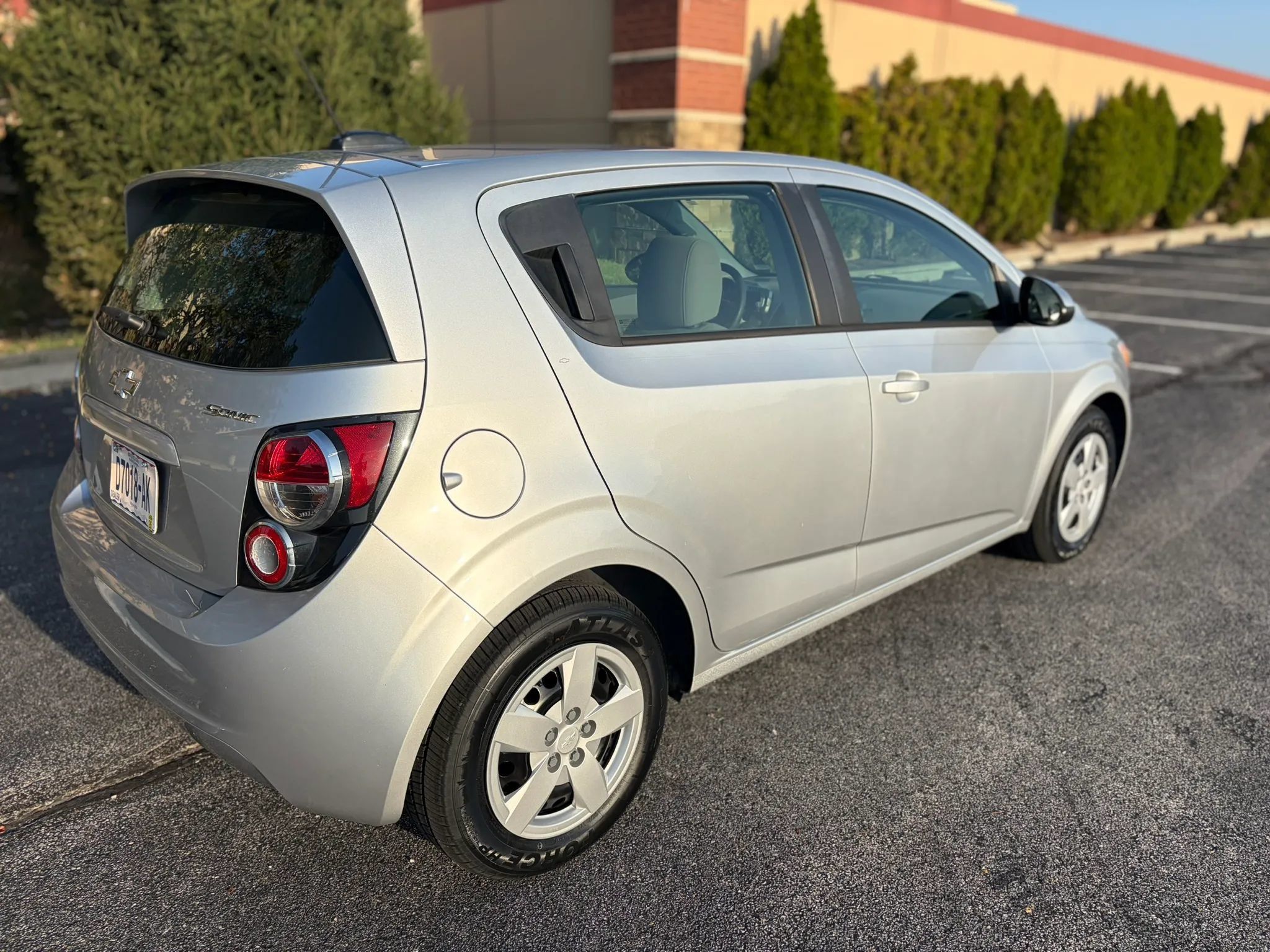 Used 2016 Chevrolet Sonic LS FWD image 8