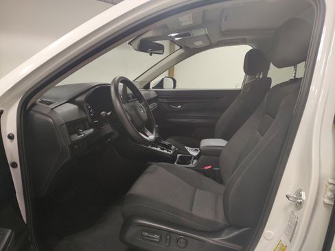 Used 2024 Honda CR-V EX image 10