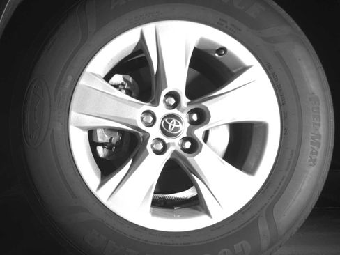 Used 2026 Toyota Grand Highlander LE image 9