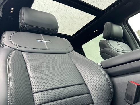 New 2026 Ford F150 Platinum w/ Equipment Group 702A High image 13