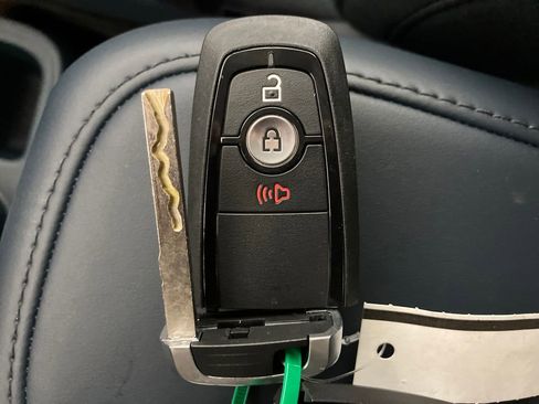 New 2025 Ford Maverick XLT w/ Equipment Group 302A image 31