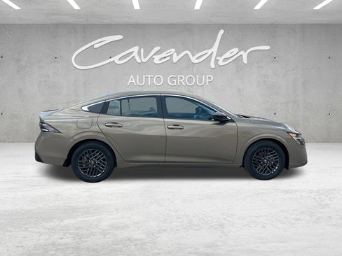 New 2026 Nissan Sentra SV image 17