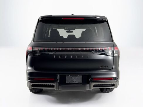 Used 2026 INFINITI QX80 Luxe w/ Cargo Package RWD image 4