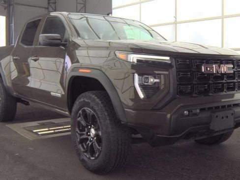 Used 2023 GMC Canyon Elevation w/ Convenience Package RWD image 4