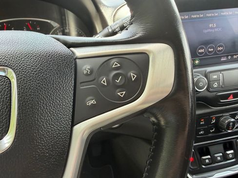 Used 2019 GMC Terrain SLT w/ Preferred Package AWD/4WD image 28