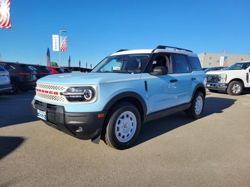 New 2025 Ford Bronco Sport Heritage w/ Convenience Package image 2