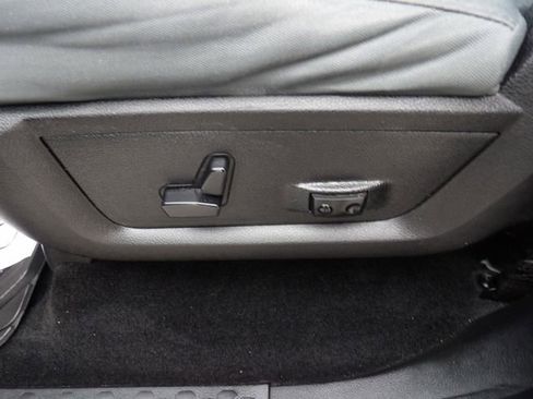 Used 2014 RAM 1500 Big Horn image 33