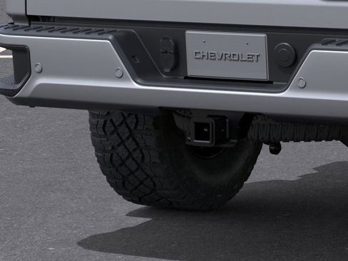 New 2026 Chevrolet Silverado 2500 ZR2 image 15