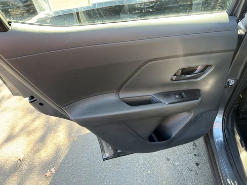 New 2026 Nissan Kicks S image 30