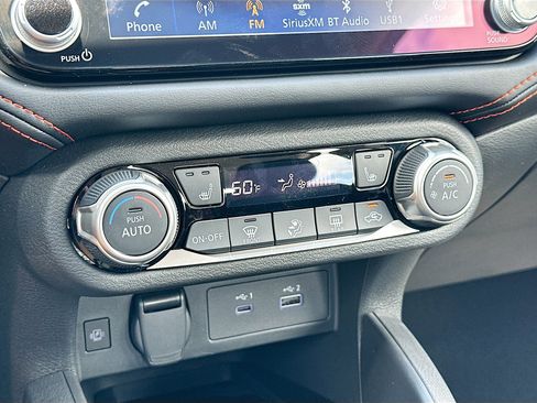 New 2025 Nissan Versa SR w/ Trunk Package image 10