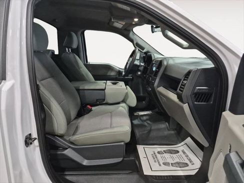 Used 2022 Ford F250 XL w/ Power Equipment Group image 18