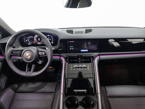 New 2025 Porsche Panamera 4 AWD/4WD image 12