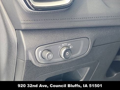 Used 2025 Chevrolet TrailBlazer LT w/ LT Cold Weather Package image 24