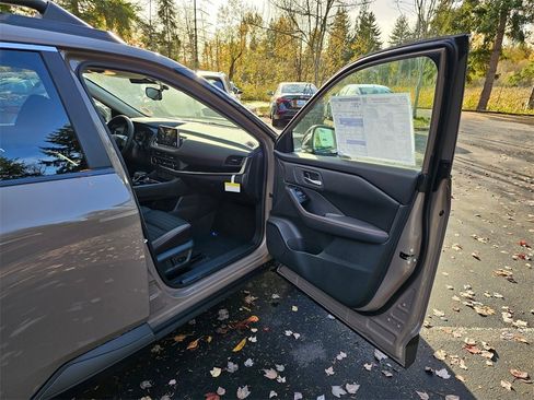 New 2026 Nissan Rogue Rock Creek w/ Rock Creek Premium Package image 24