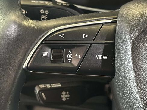 Used 2023 Audi Q3 2.0T Premium w/ Convenience Package AWD/4WD image 25