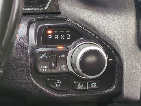 Used 2021 RAM 1500 Big Horn w/ Built-to-serve Edition image 38