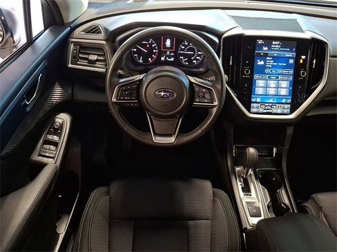 Certified 2024 Subaru Ascent Premium w/ Convenience Package image 12