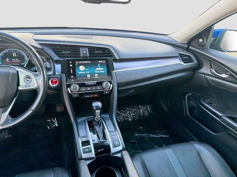 Used 2016 Honda Civic Touring image 23