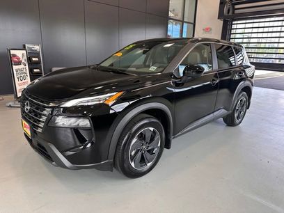 Certified 2025 Nissan Rogue SV