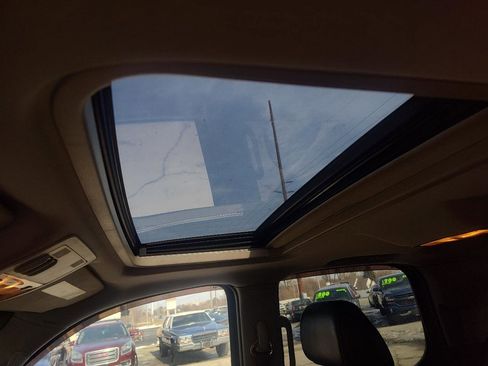 Used 2009 GMC Yukon SLT image 34