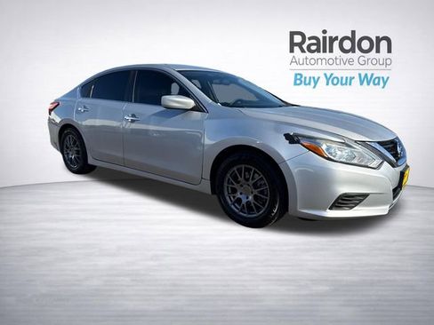 Used 2017 Nissan Altima 2.5 S w/ Power Driver Seat Package image 1