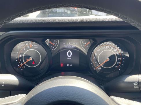 New 2025 Jeep Gladiator Sport image 19