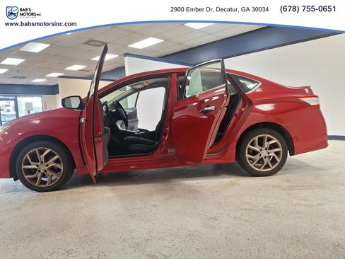 Used 2015 Nissan Sentra SR FWD image 5