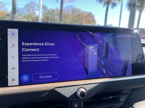 Used 2024 Toyota Crown XLE image 24