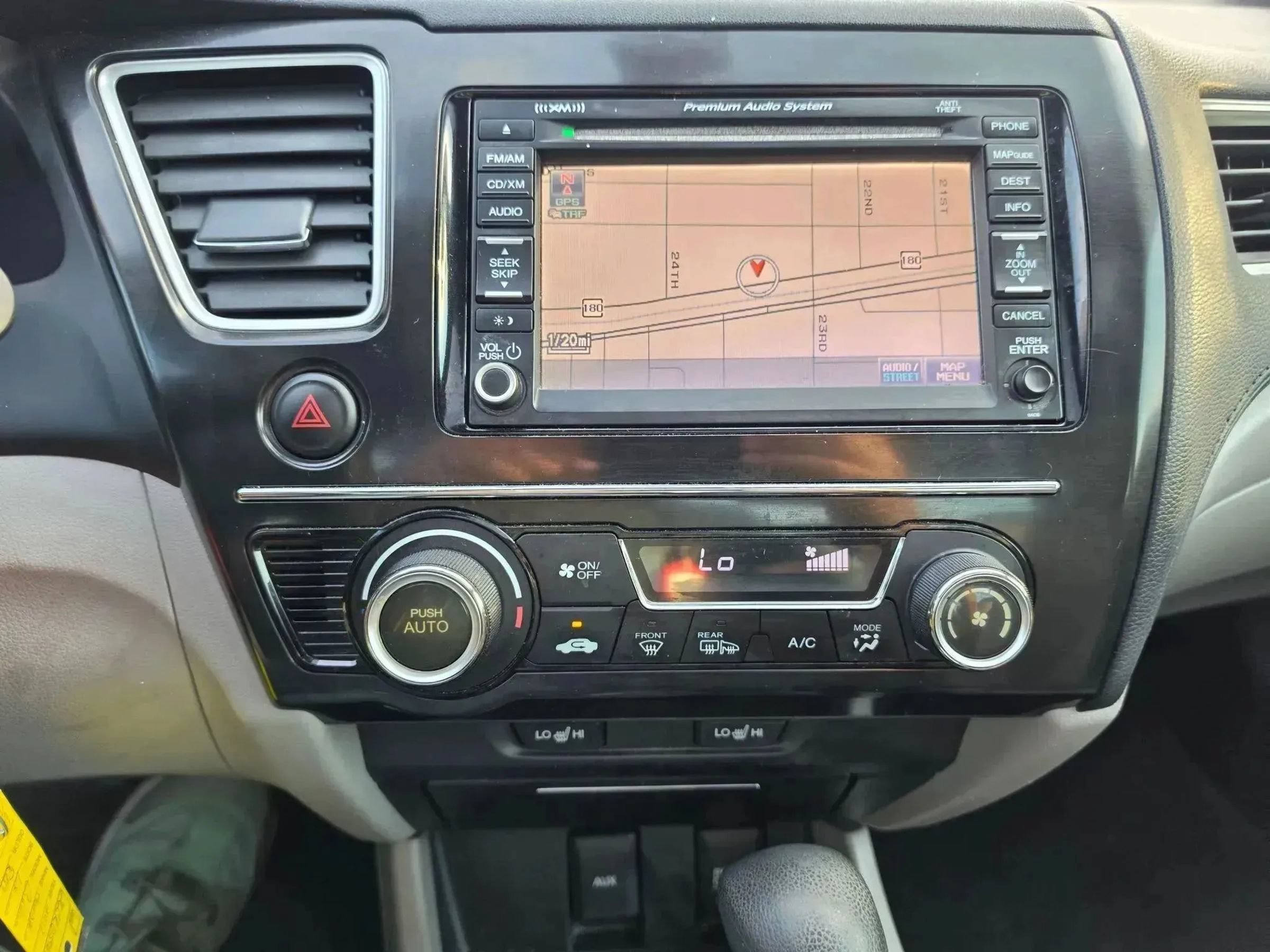 Used 2013 Honda Civic EX-L image 24