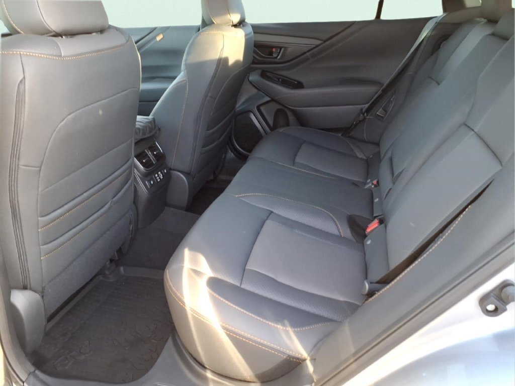 Used 2025 Subaru Outback Wilderness AWD/4WD image 16