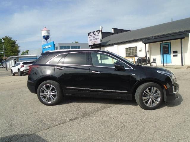 Certified 2025 Cadillac XT5 Premium Luxury w/ Technology Package AWD/4WD image 5