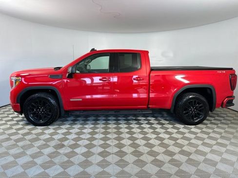 Used 2020 GMC Sierra 1500 Elevation w/ Elevation Value Package AWD/4WD image 11