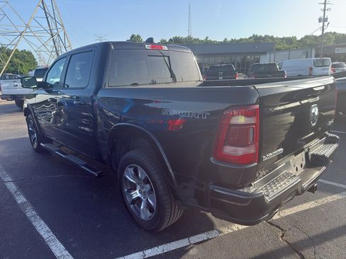 Used 2022 RAM 1500 Laramie w/ Sport Appearance Package AWD/4WD image 4
