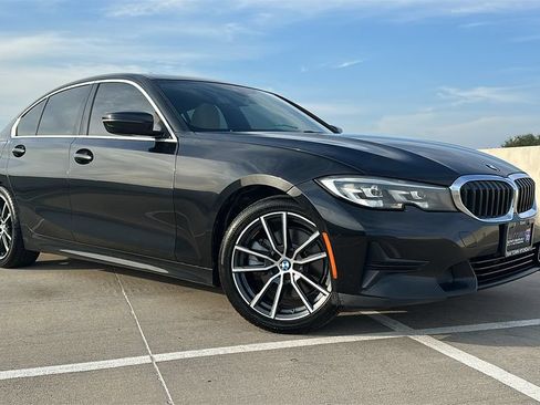 Used 2020 BMW 330i Sedan w/ Driving Assistance Package RWD image 6
