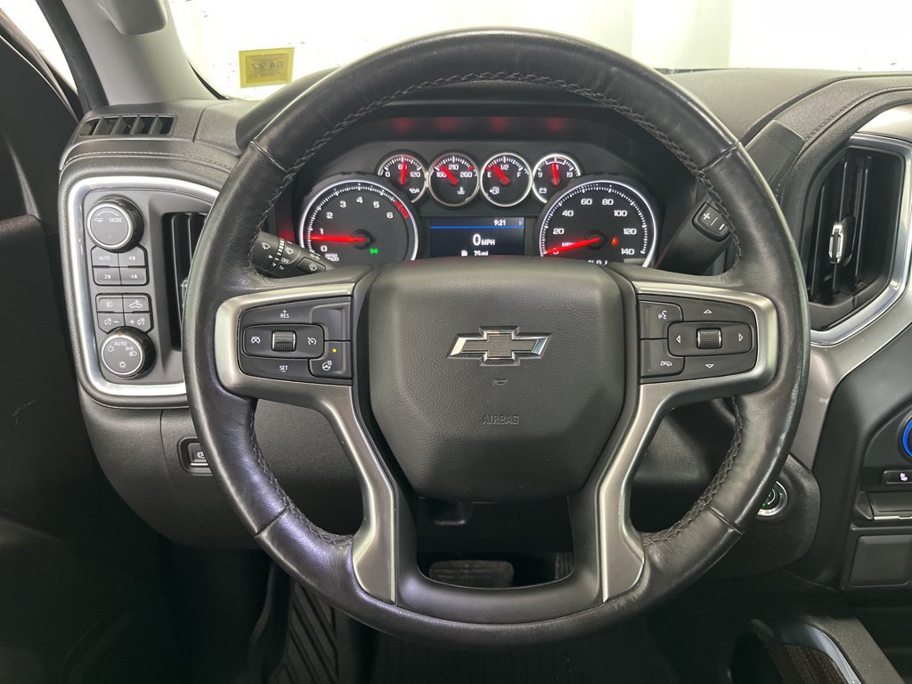 Used 2021 Chevrolet Silverado 1500 LT Trail Boss AWD/4WD image 5