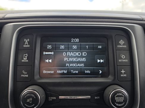 Used 2018 RAM 1500 Express AWD/4WD image 22