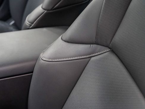 Used 2025 Lexus ES 300h w/ Premium Package FWD image 20