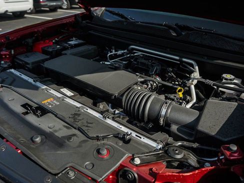 New 2026 Chevrolet Colorado LT w/ Advanced Trailering Package image 7