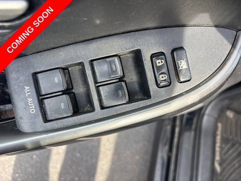 Used 2013 Toyota Prius Persona Series FWD image 12