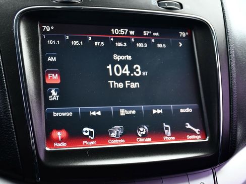 Used 2019 Dodge Journey GT image 9