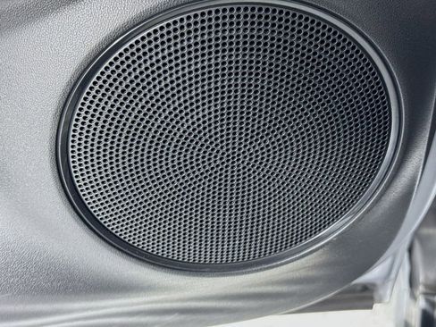 Used 2023 Honda HR-V LX image 21