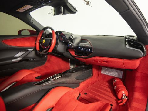 Certified 2022 Ferrari SF90 Stradale AWD/4WD image 18