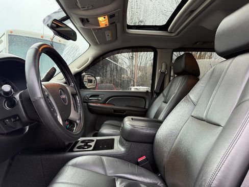 Used 2008 GMC Sierra 1500 SLT w/ Z71 Off-Road Package image 22