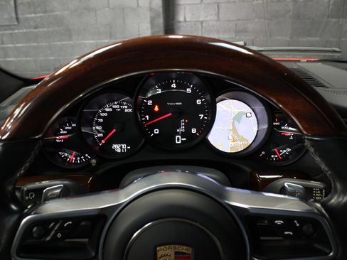 Used 2019 Porsche 911 Carrera w/ Sportdesign Package image 46