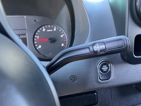 Used 2021 Mercedes-Benz Sprinter 4500 image 17